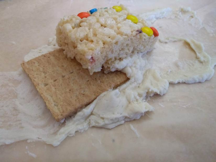 Graham cracker plate tectonics lab